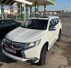 ميتسوبيشي باجيرو سبورت